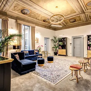 Martius Private 4*, Roma İtalya